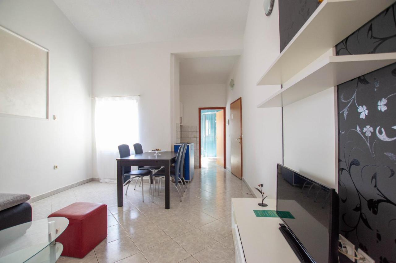 Cozy Apartment With Breakfast On Request 1 PUY 외부 사진