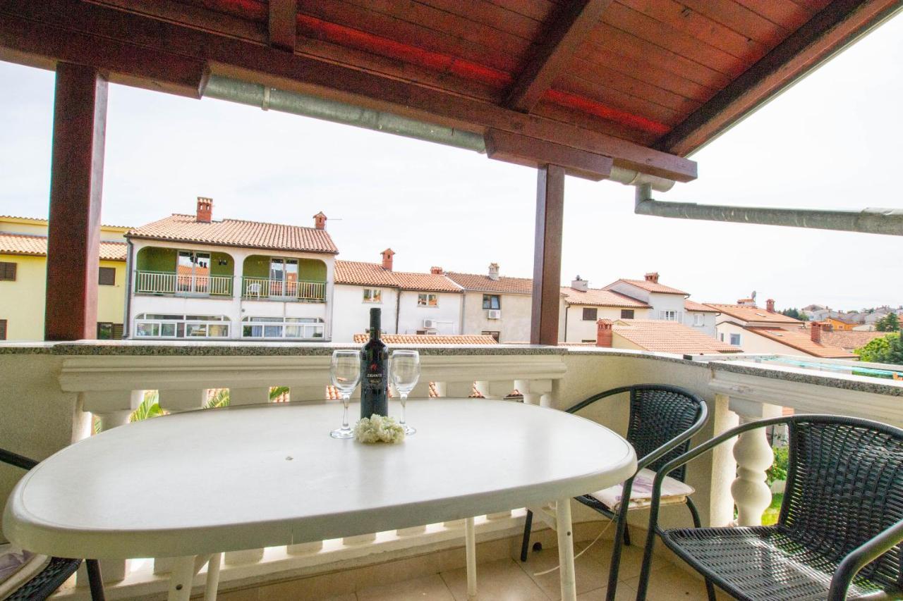 Cozy Apartment With Breakfast On Request 1 PUY 외부 사진
